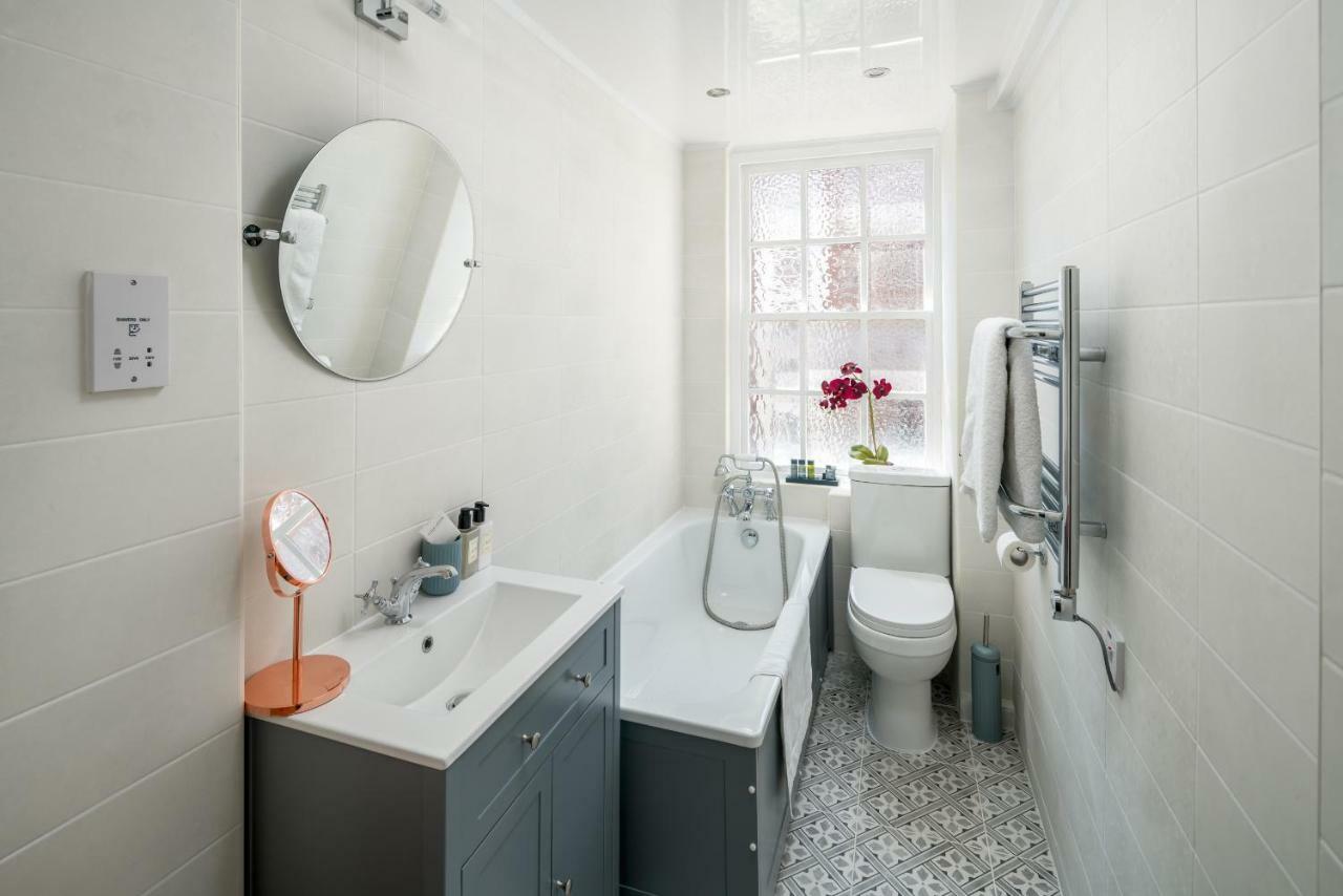 Homm - Hyde Park 2 Bedroom Flat ลอนดอน ภายนอก รูปภาพ